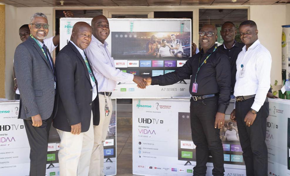 SMD 1989 donates Smart TVs